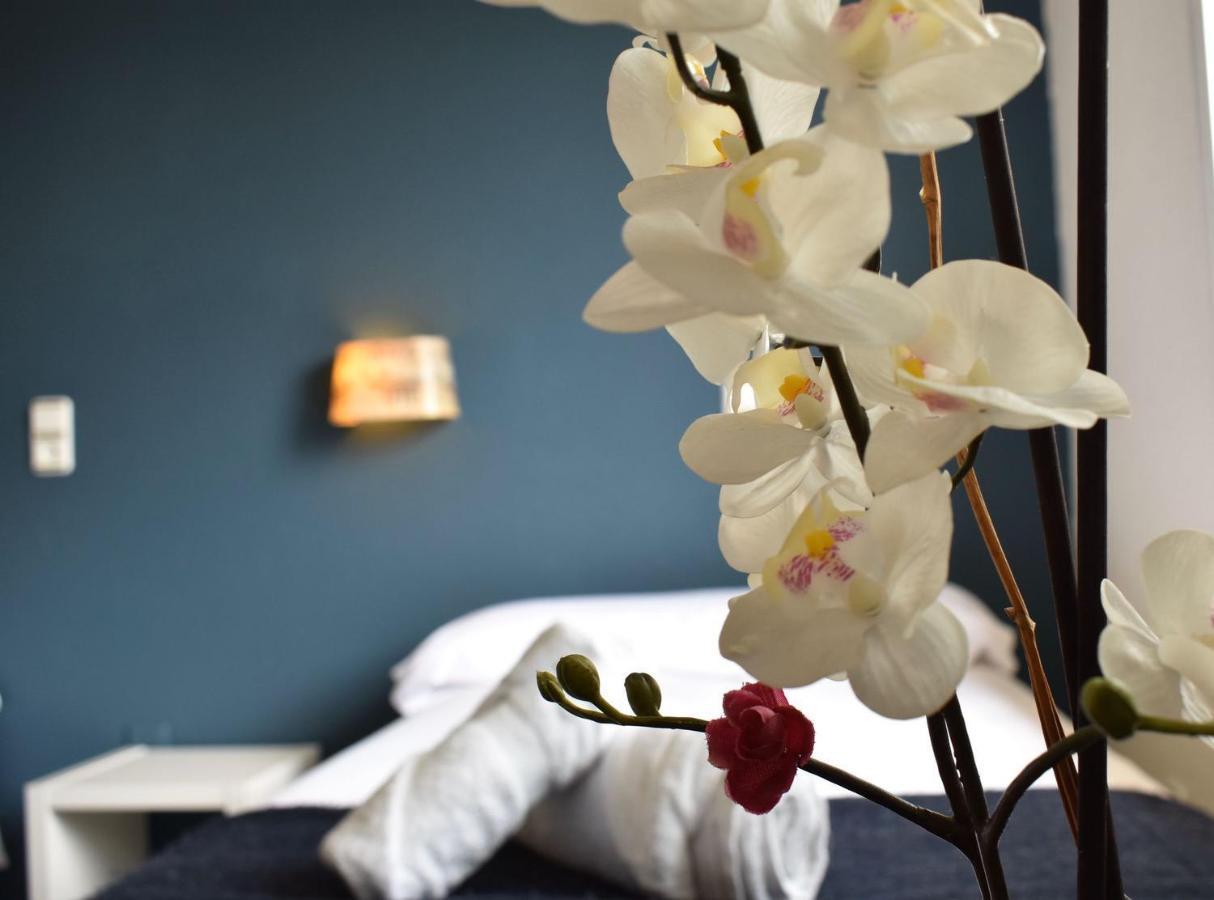 Hotel El Ancla Вильянуэва-де-ла-Каньяда Экстерьер фото
